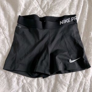 3” Nike pros